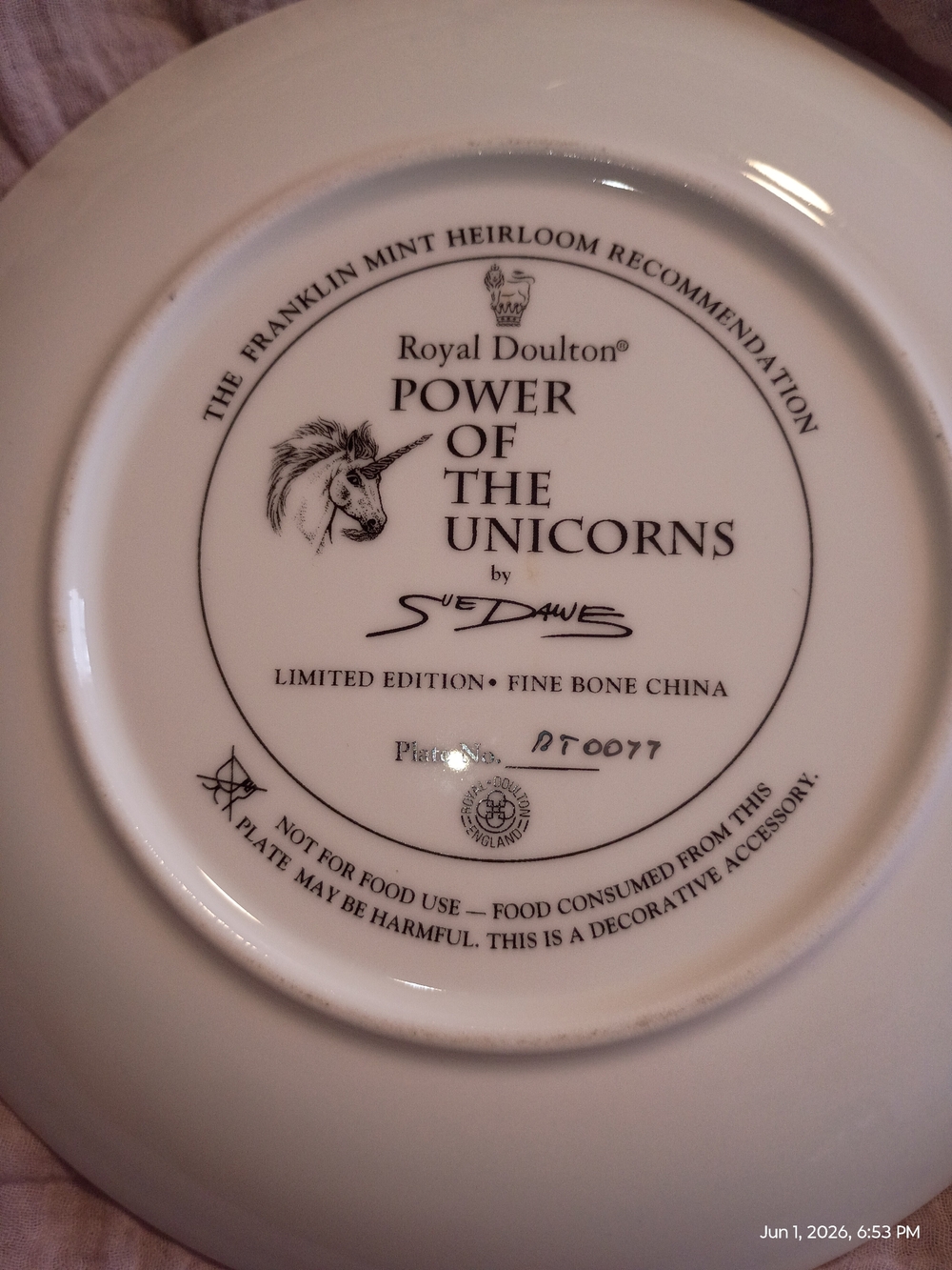Royal Doulton White Power of the Unicorns Decorative Plate